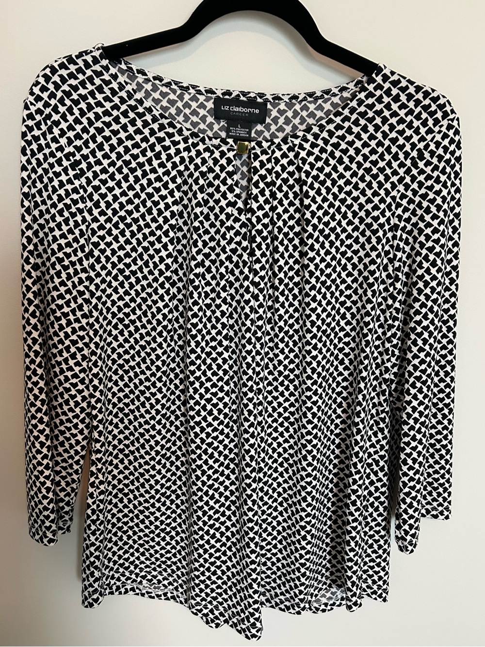 Liz Claiborne Career Black & White Geometric Scoop Neck Blouse